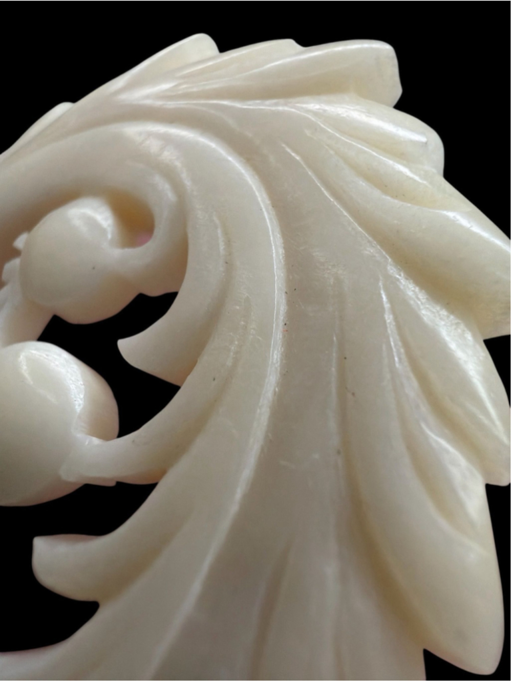 Vintage USSR Beriozka Hand Carved Bone Openwork Floral Brooch Pin - Picture 2 of 6